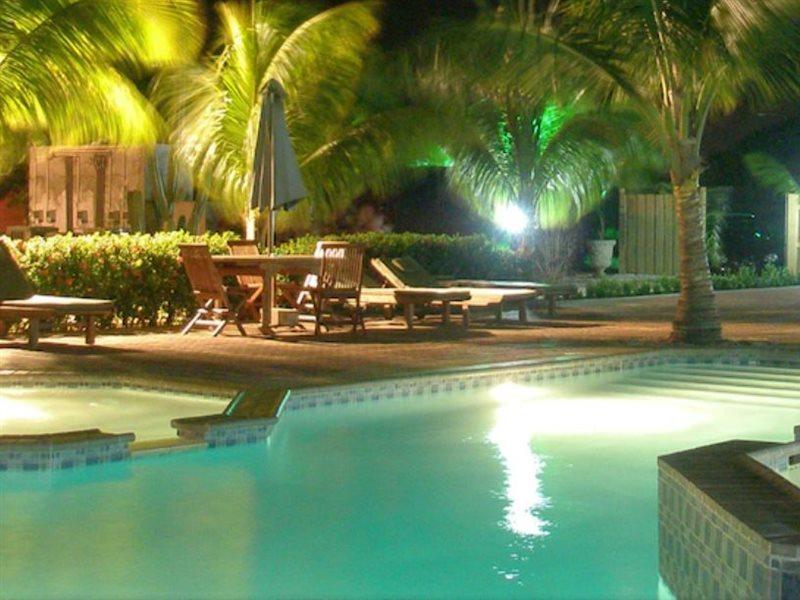 Del Rey Apartments Aruba Екстериор снимка