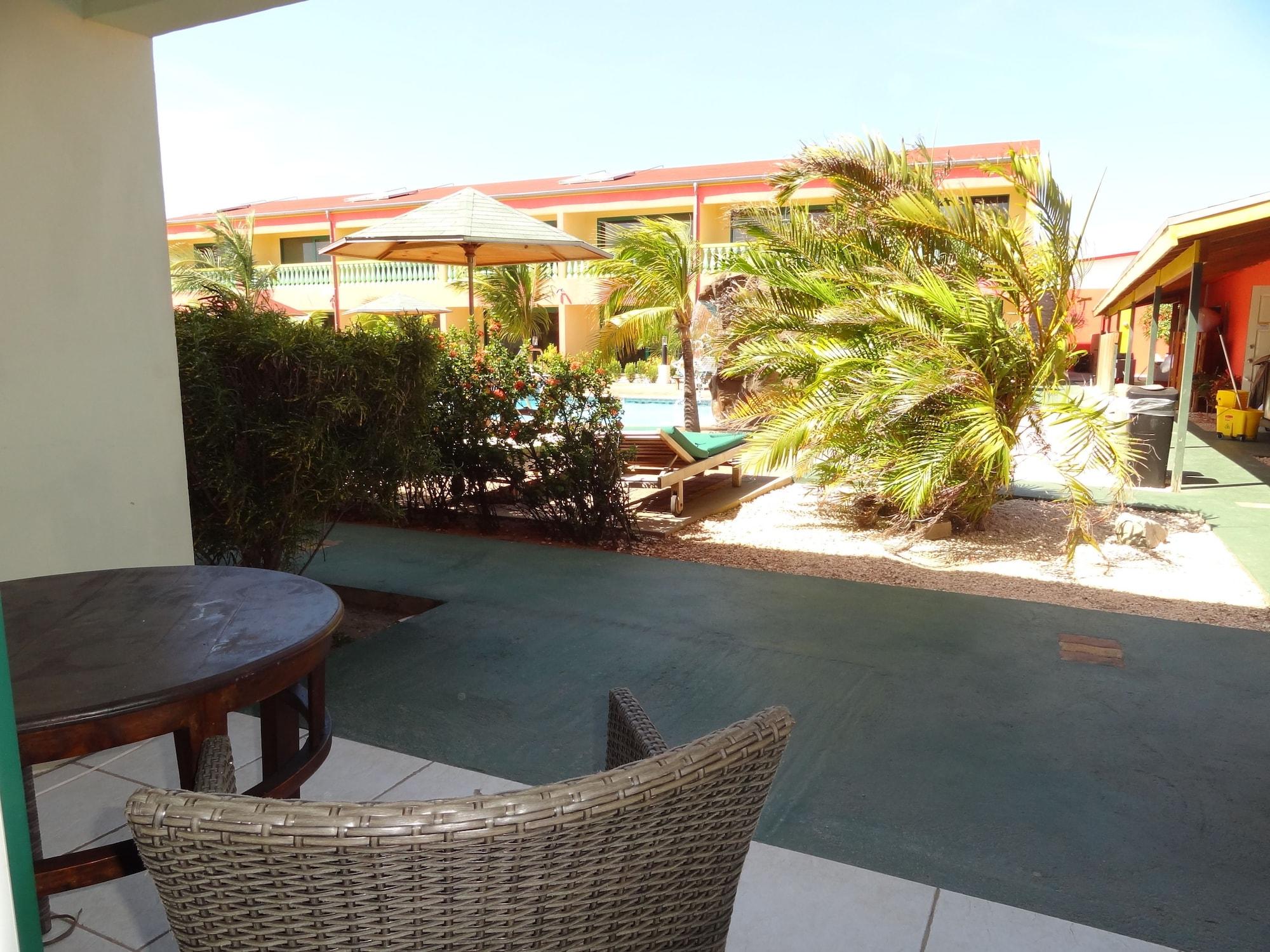 Del Rey Apartments Aruba Екстериор снимка